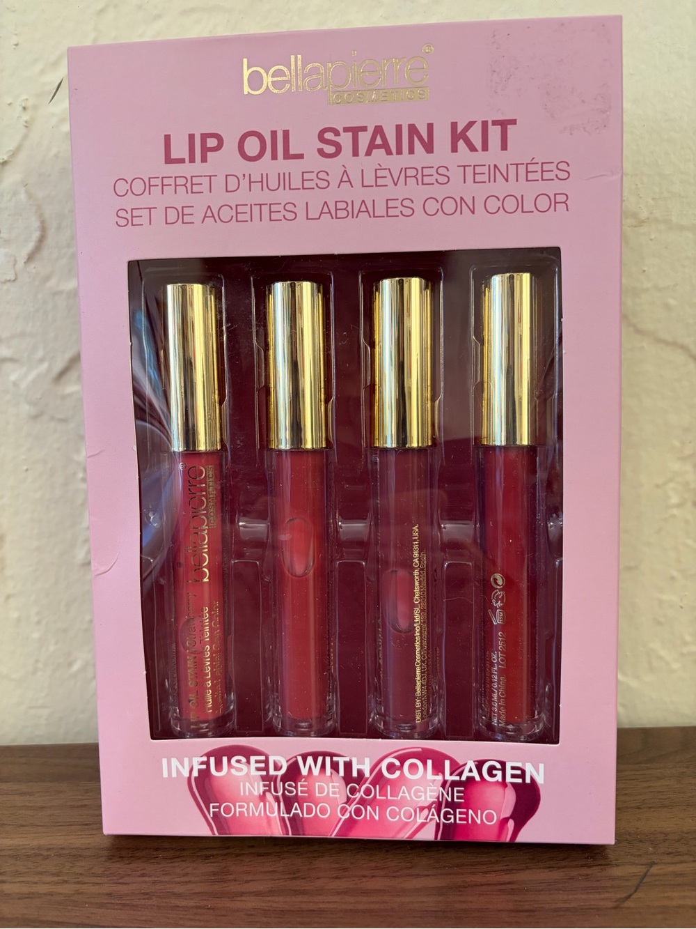 Bellapierre Lip Oil Stain Kit 4 Shades Collagen Infused New in Box